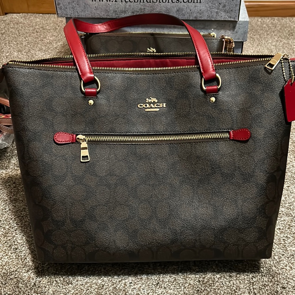 Large Coach tote! Authentic and in amazing condition!